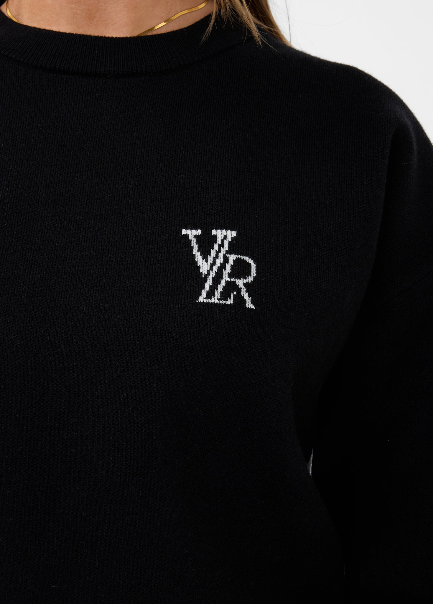 Obsidian Black Knitsweater